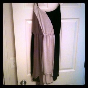 💥Clearance💥NWT hi-low dress sz M