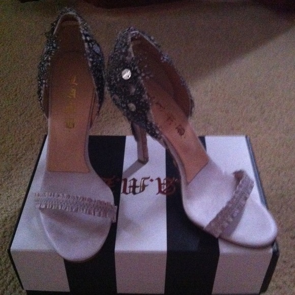 LAMB heels size 81/8 - Picture 1 of 4