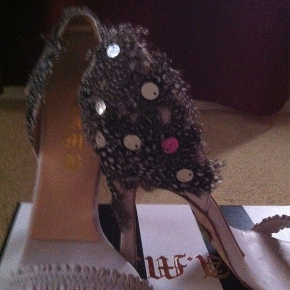 LAMB heels size 81/8 - Picture 3 of 4