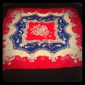 Vintage Authentic Oscar de La Renta Scarf