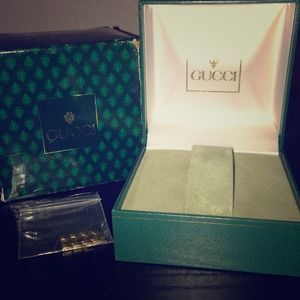 ~Authentic Vintage Gucci Watch Box w/ Gold lynx~💍