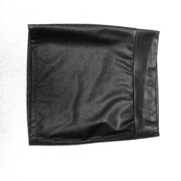 A black leather pencil skirt.