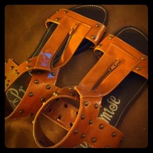 ❌🔴RESERVED🔴❌Sandles 👠🎀🎀