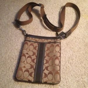 Coach messenger bag!!