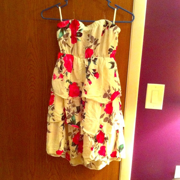 Strapless. Layered. Floral dress