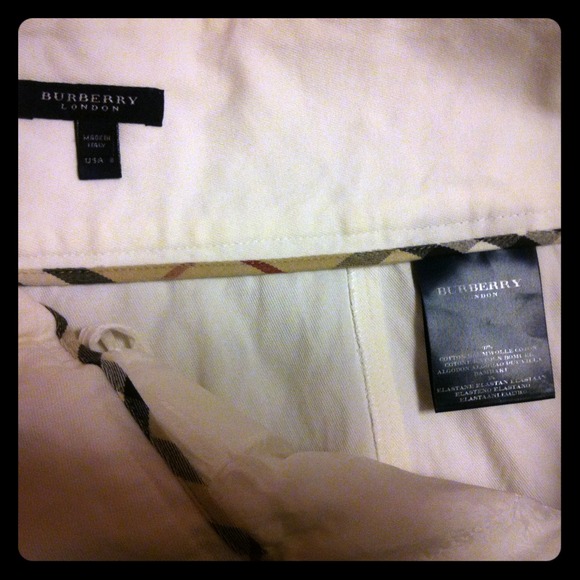 REDUCED Burberry white pencil skirt AUTHENTIC
