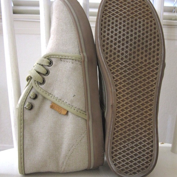 📦SOLD📦Vans "Camryn" Sneakers - Picture 3 of 3