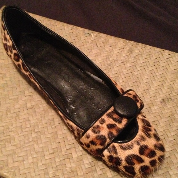 Shoes - Picture 1 of 1