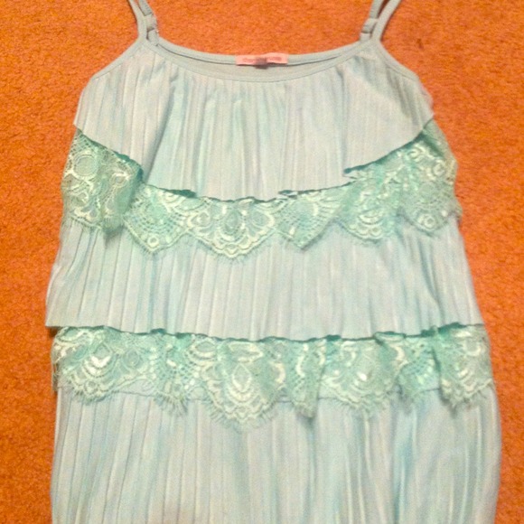 Ruffled tank