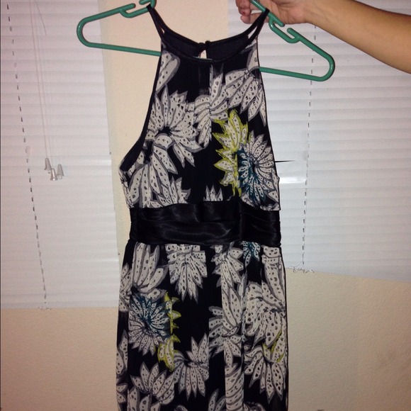 Short dress REDUCED
