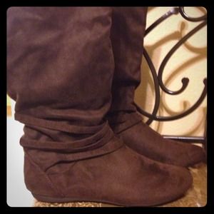 Brown boots