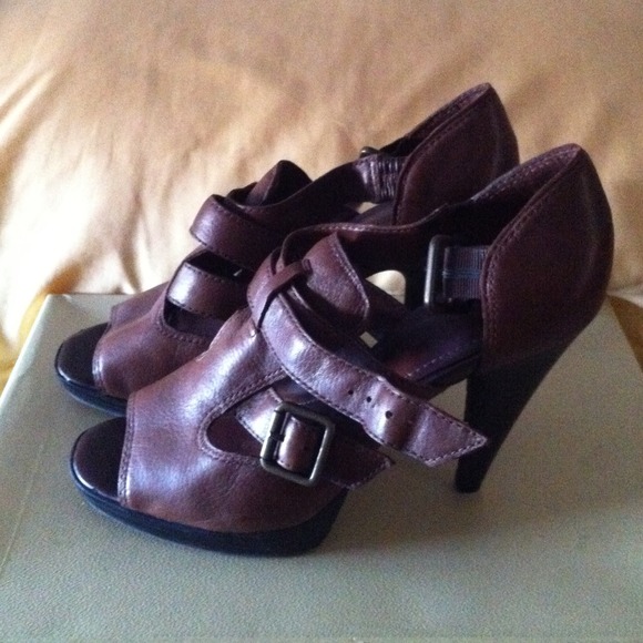 New Gianni Bini heels