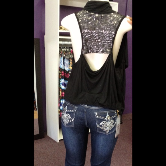 Urban Clothing