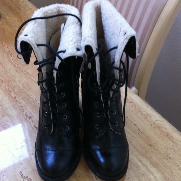 Chinese Laundry boots