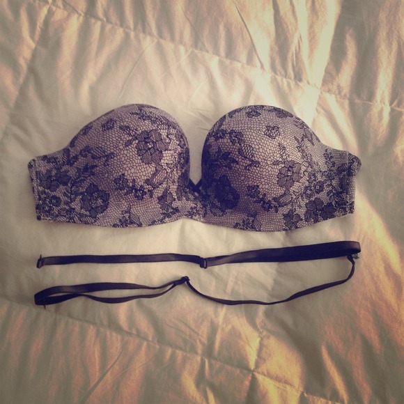 Victoria's Secret strapless *miraculous bra new