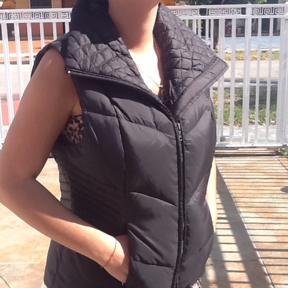 SOLD! Tommy Hilfiger Authentic Winter Vest  women