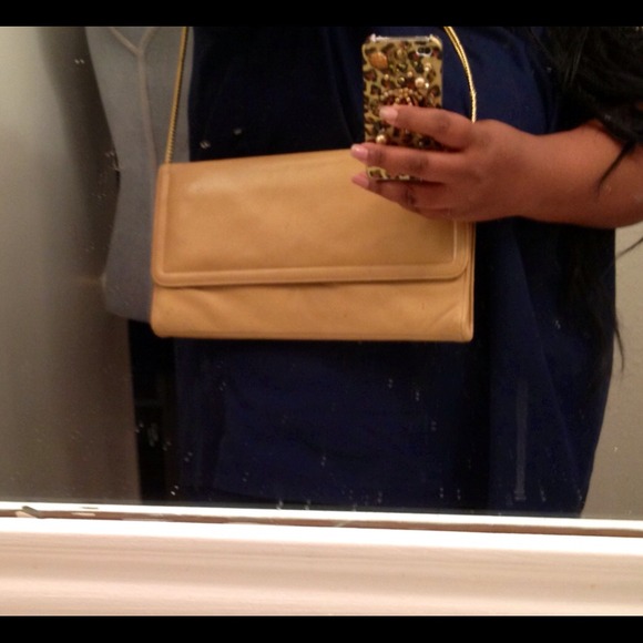 Vintage Frenchy's of California Buttercream Clutch - Picture 4 of 4