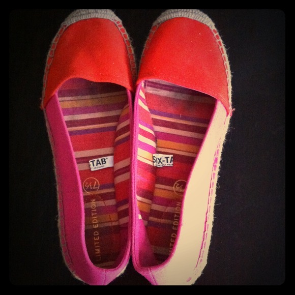 Color block canvas shoes