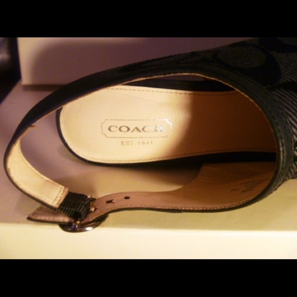 Coach Wedges - Picture 3 of 3