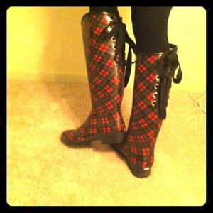 DAV Rain Boots