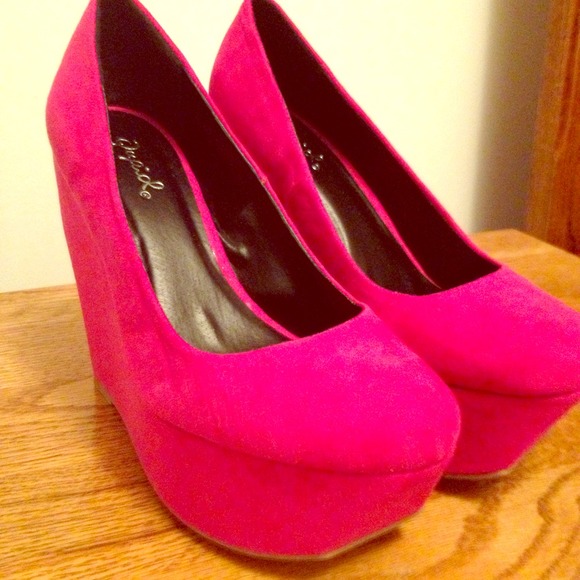 Qupid Pink Wedges-- RESERVED
