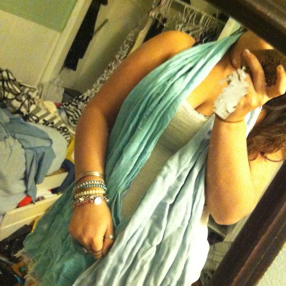 Two blues scarf