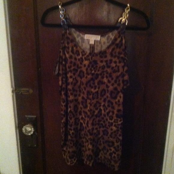 ⭕SOLD Michael Kors chain strap animal print top