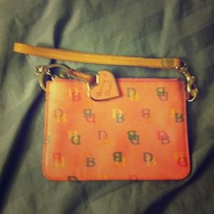 Dooney & Bourke wristlet