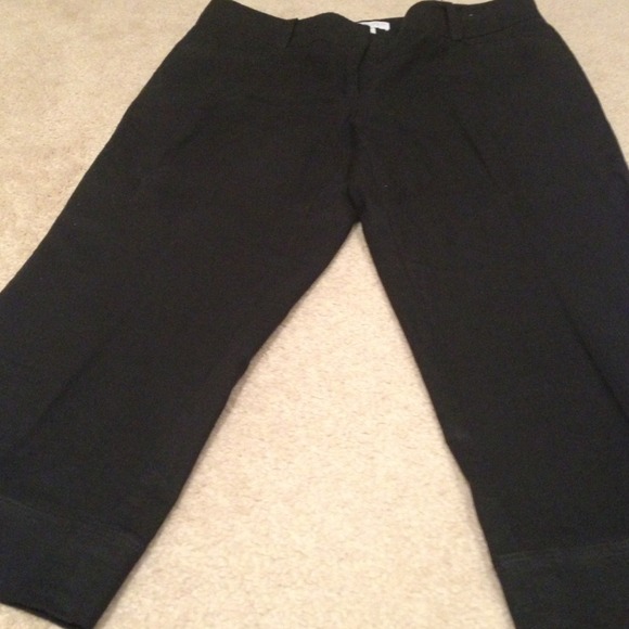Black Linen Capri Pants