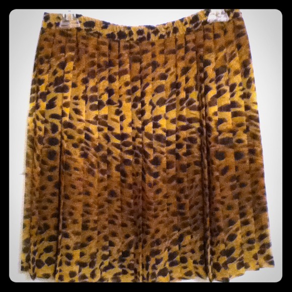 Pleated leopard large skirt