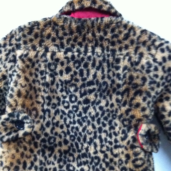 Baby Coat - Picture 3 of 4