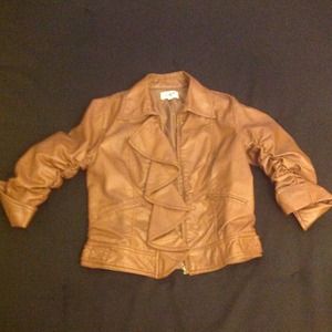 💢REDUCED💢Really nice faux leather jacket