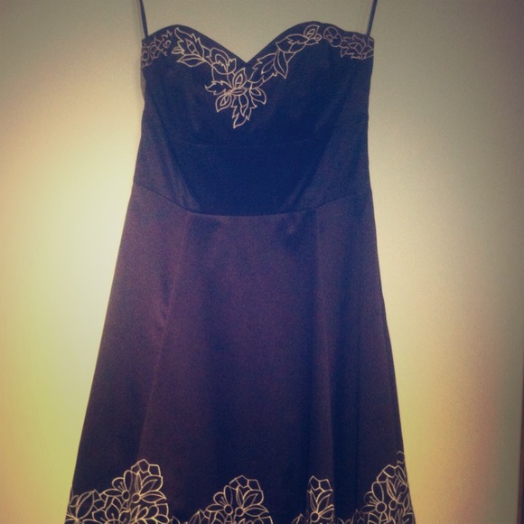 Black Cocktail Dress with White Floral Detailing - Picture 1 of 2