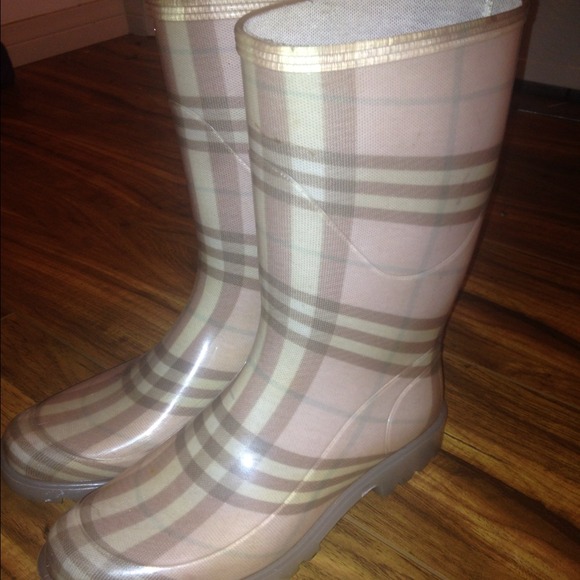 Burberry rain boots