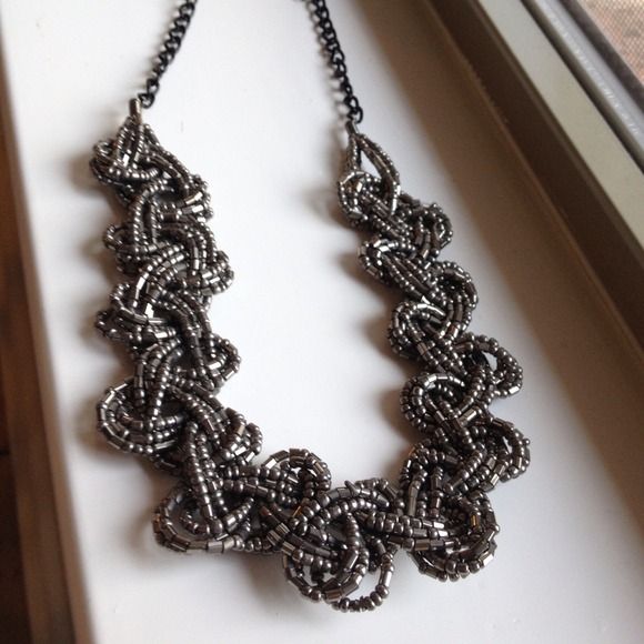 Jewelry - Beaded Necklace Set