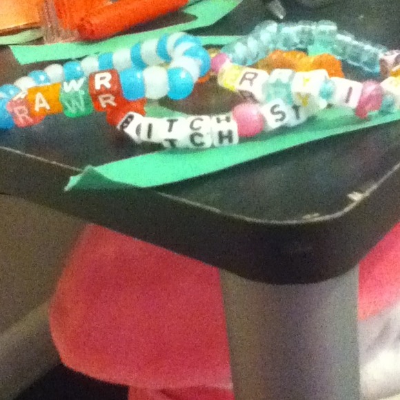 3 Singles Bracelet
