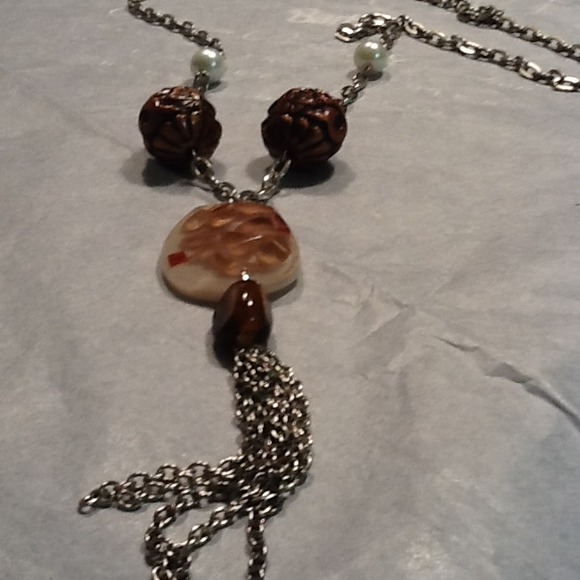 💋💋HOST PICK💋💋NECKLACE WITH TINY SHELLS💛💙💜 - Picture 4 of 4