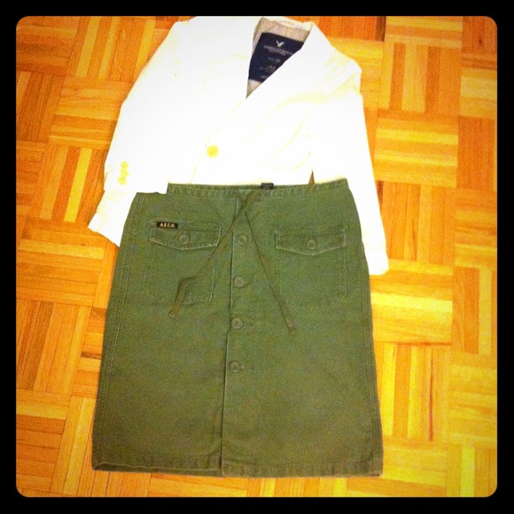 ⭐️ American Eagle Military Style Skirt
