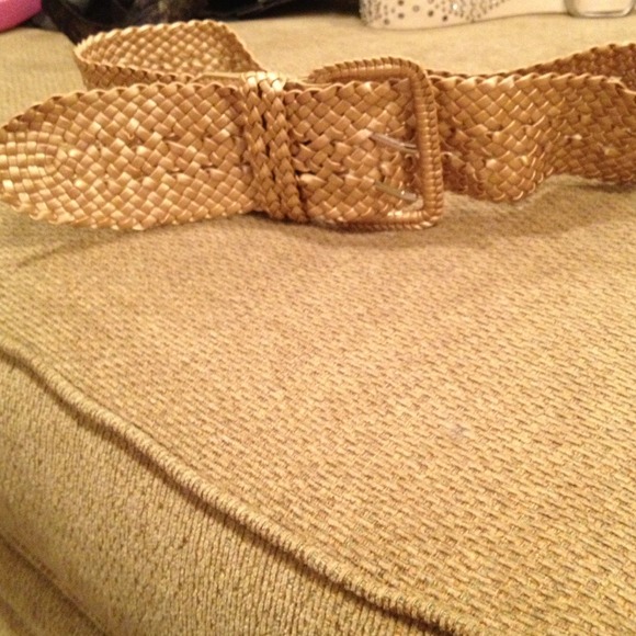 Metallic gold belt