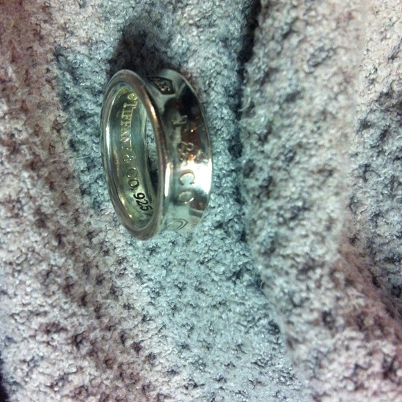 Tiffany & Co. Authentic ring