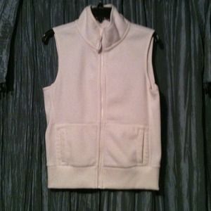 Ivory Old Navy Fleece Vest