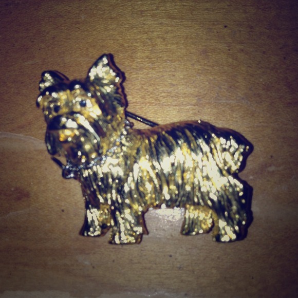 Joan Rivers Yorkie dog pin. So cute, like new!