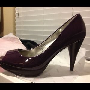 Style & Co Purple Stacked Heels sz 8