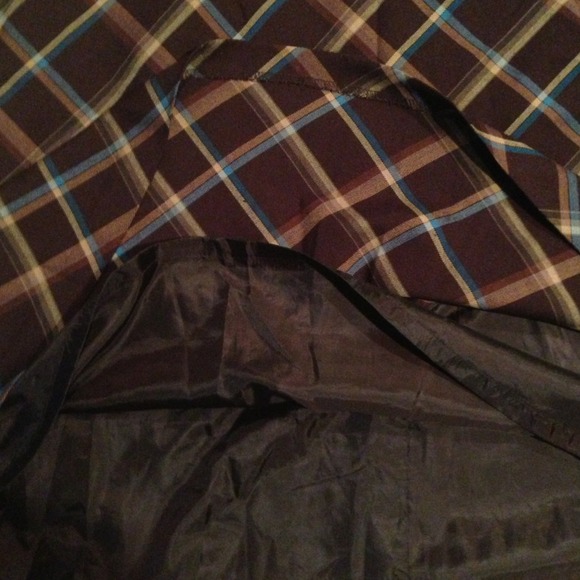 Dark brown skirt goes fabulously with boots - Picture 2 of 3