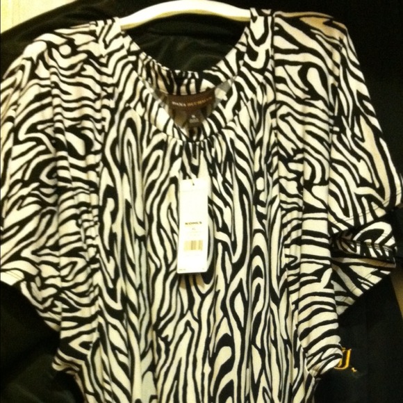 🚶🚶RESERVED🚶🚶for @neanea15 Zebra print dress