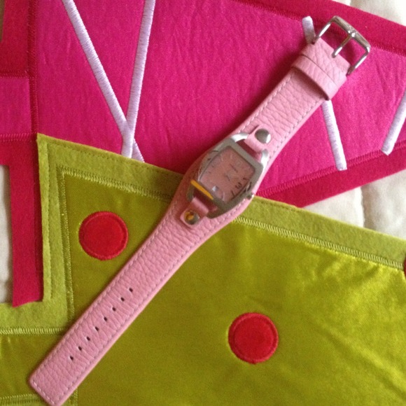 Pink Fossil watch