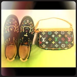 👍AUTHENTIC👌LV Bag & Sneakers💄SOLD💄