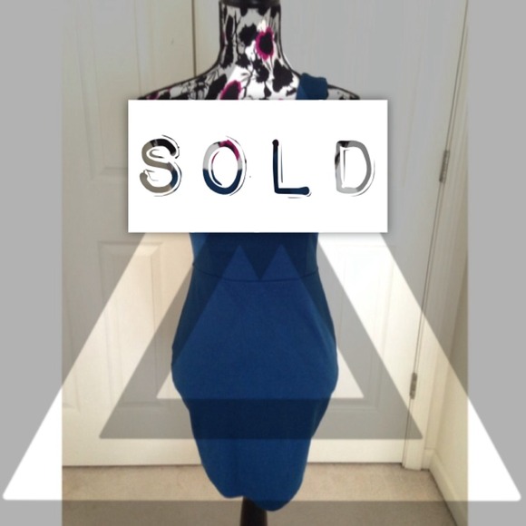 one strap-fitted dress
