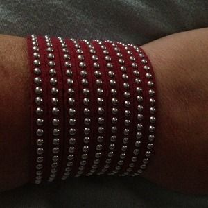 Pink leather adjustable bracelet.