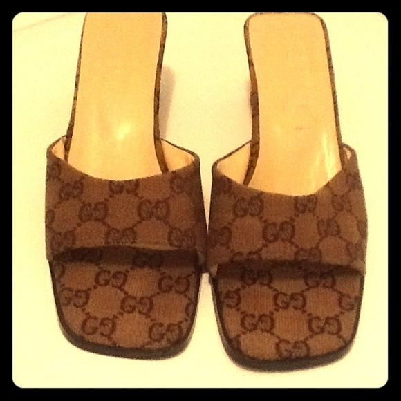 " Sold " Gucci sandel